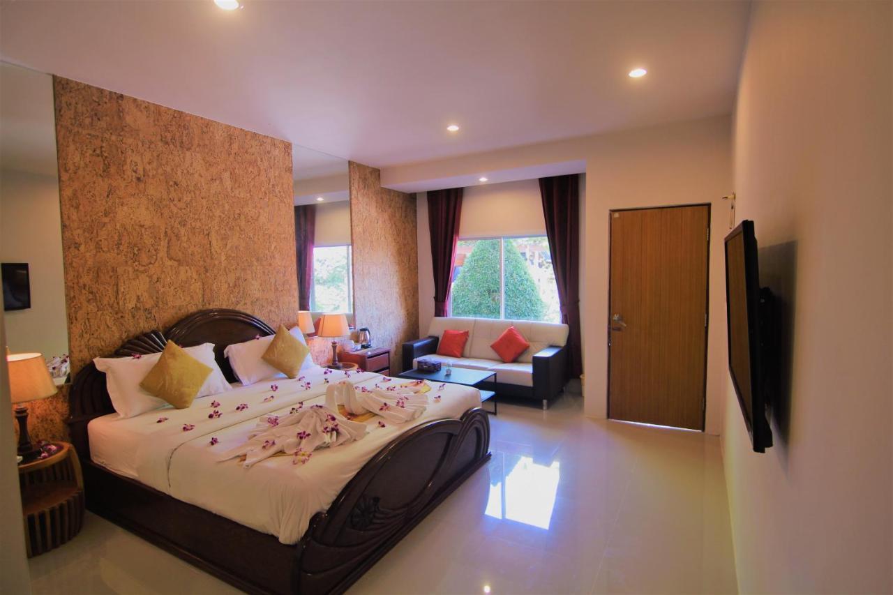 Bangrak Pier Samui Resort מראה חיצוני תמונה