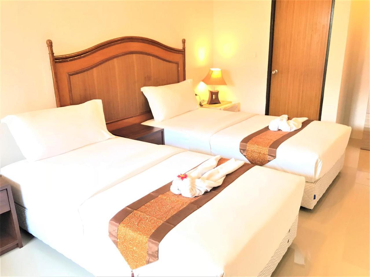 Bangrak Pier Samui Resort מראה חיצוני תמונה