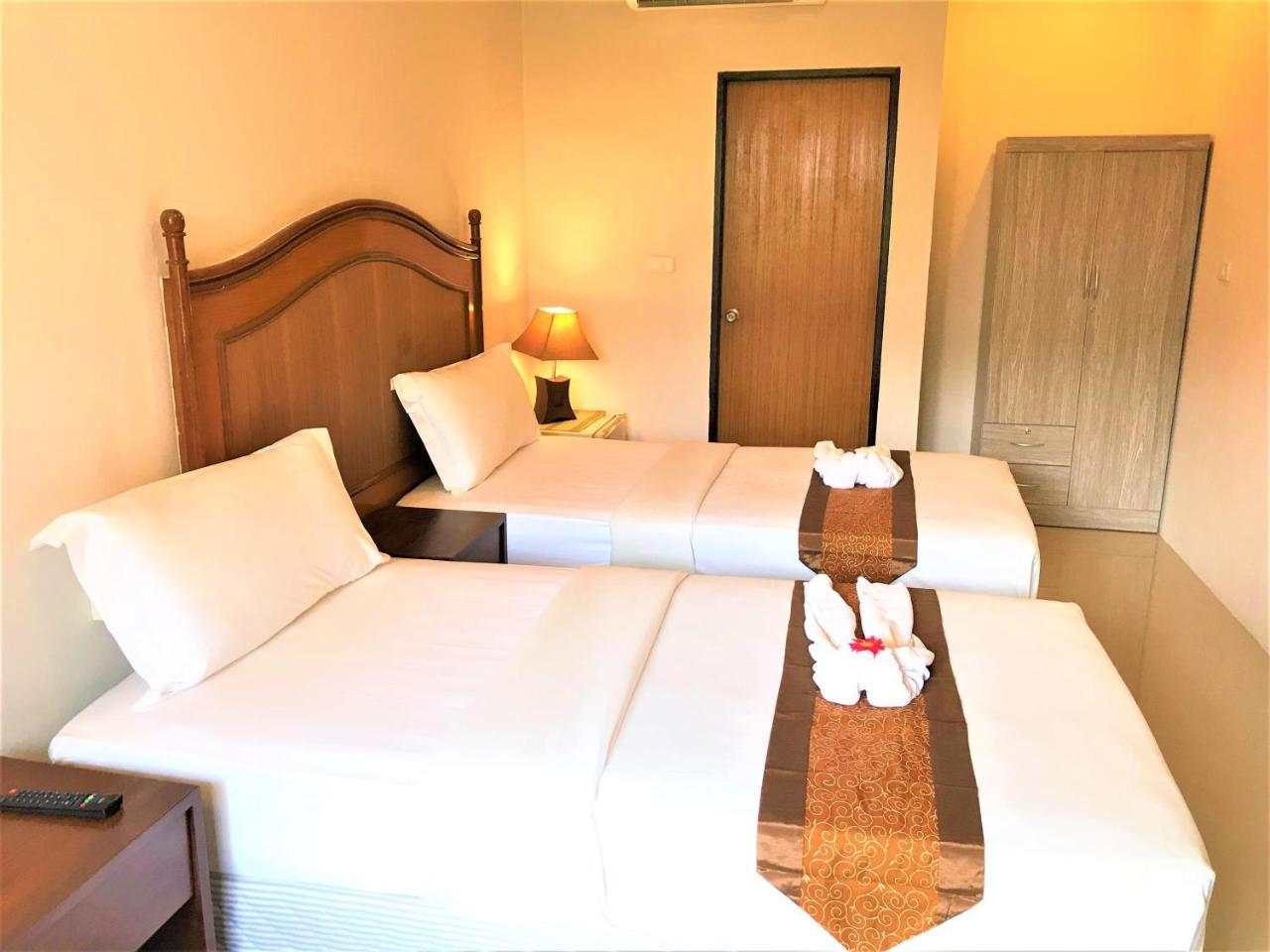 Bangrak Pier Samui Resort מראה חיצוני תמונה