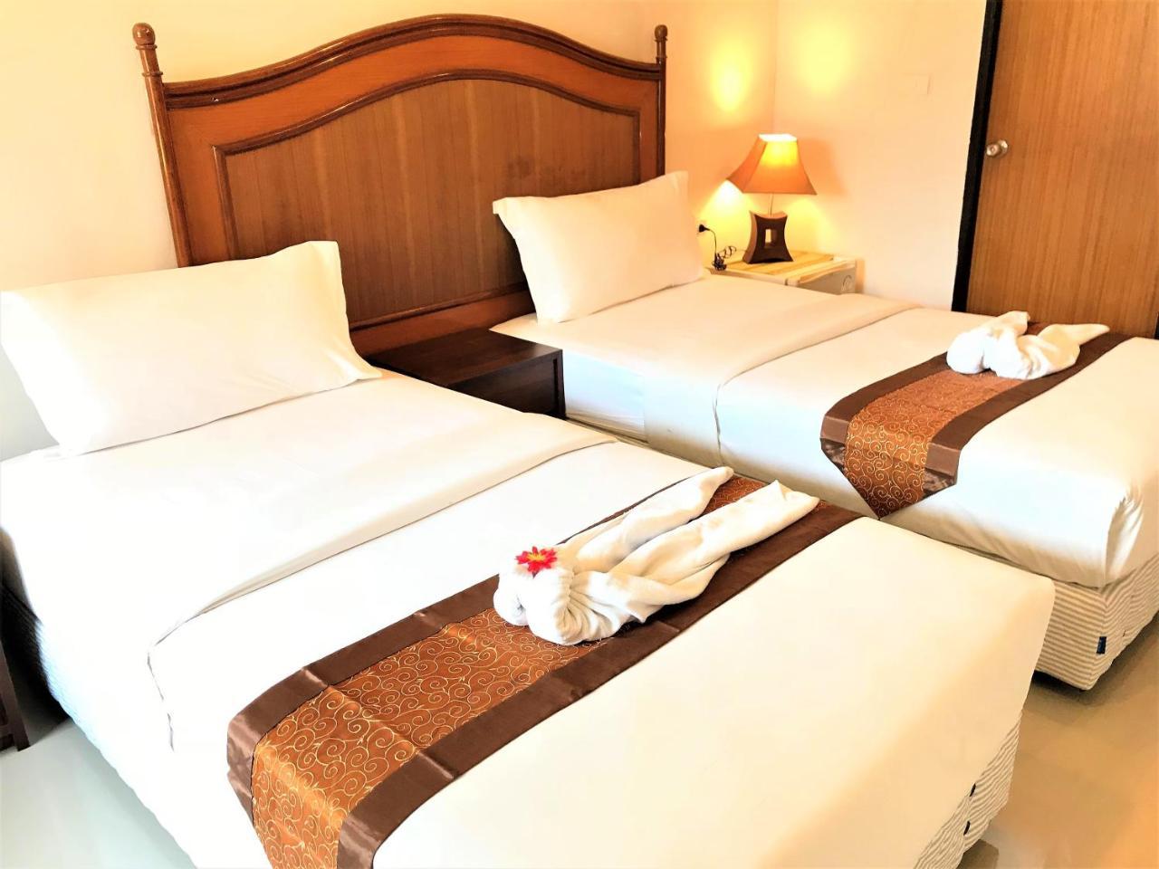 Bangrak Pier Samui Resort מראה חיצוני תמונה