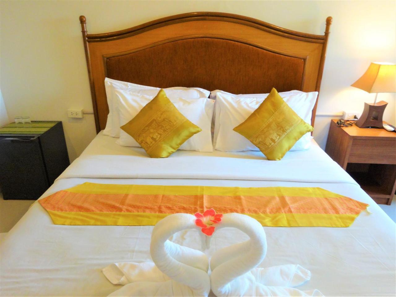 Bangrak Pier Samui Resort מראה חיצוני תמונה