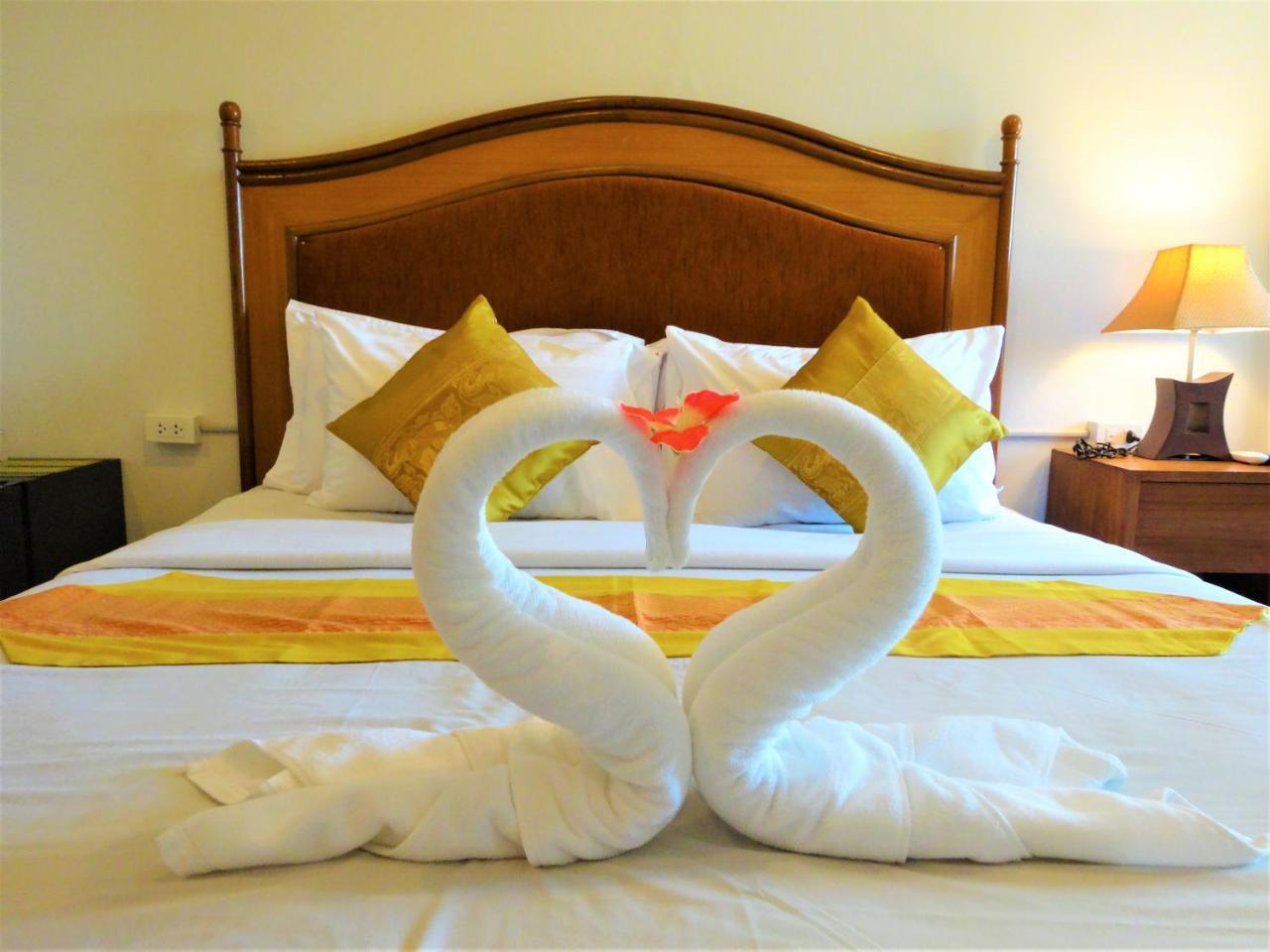 Bangrak Pier Samui Resort מראה חיצוני תמונה
