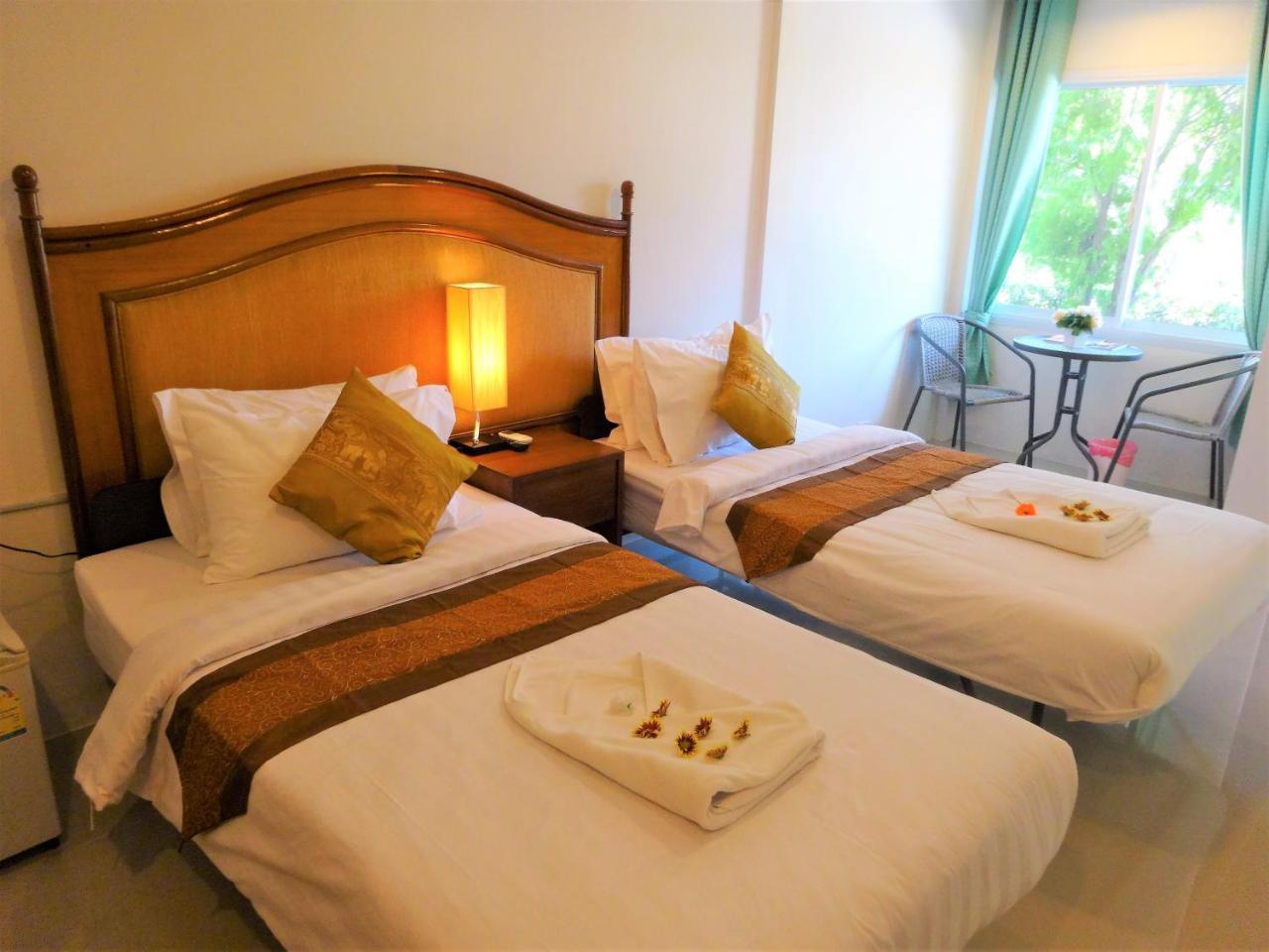 Bangrak Pier Samui Resort מראה חיצוני תמונה